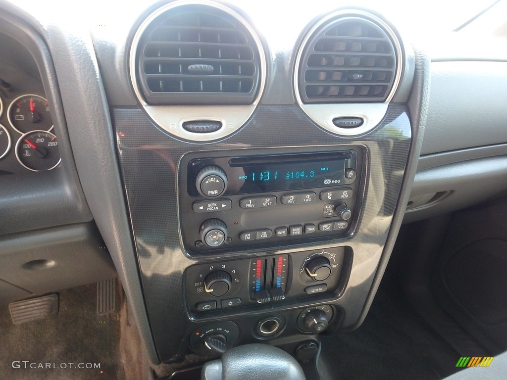 2003 Envoy SLE 4x4 - Carbon Metallic / Dark Pewter photo #13