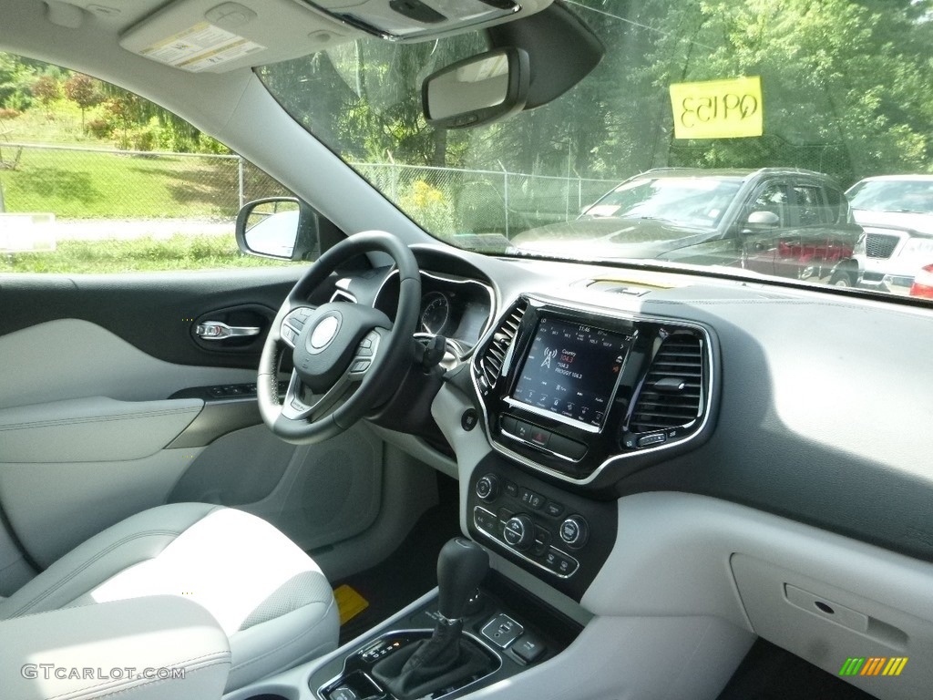 2019 Cherokee Limited 4x4 - Olive Green Pearl / Black/Ski Grey photo #11