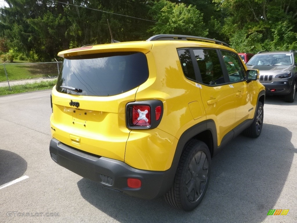 2018 Renegade Latitude 4x4 - Solar Yellow / Black photo #6
