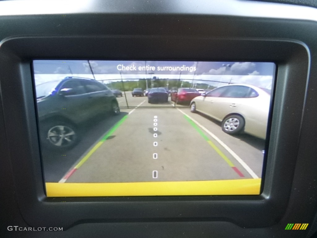 2018 Renegade Latitude 4x4 - Solar Yellow / Black photo #17