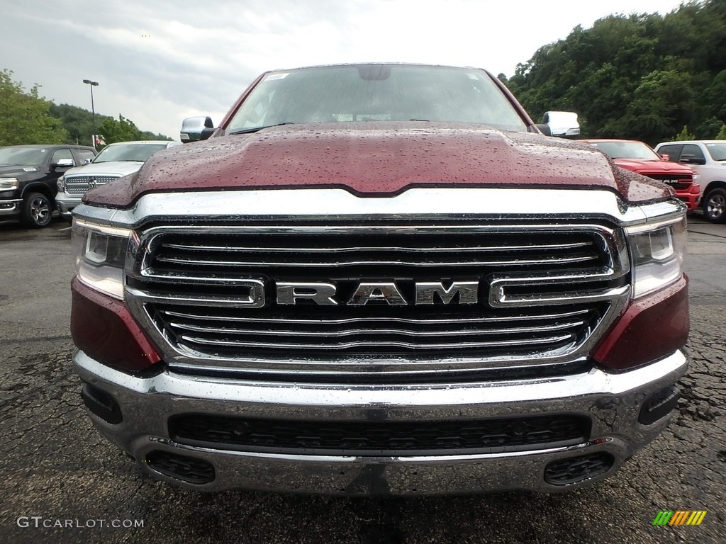 2019 1500 Laramie Crew Cab 4x4 - Delmonico Red Pearl / Mountain Brown/Light Frost Beige photo #8