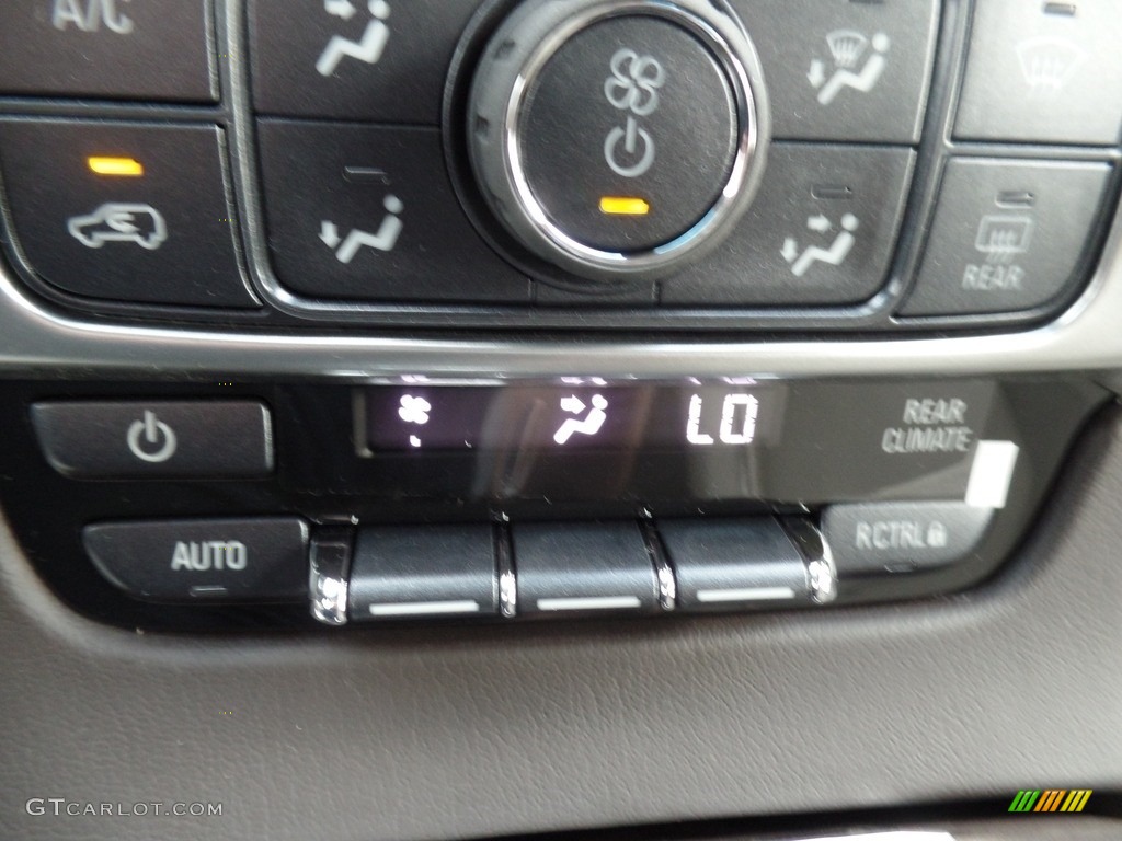 2019 Chevrolet Suburban Premier 4WD Controls Photo #128816951