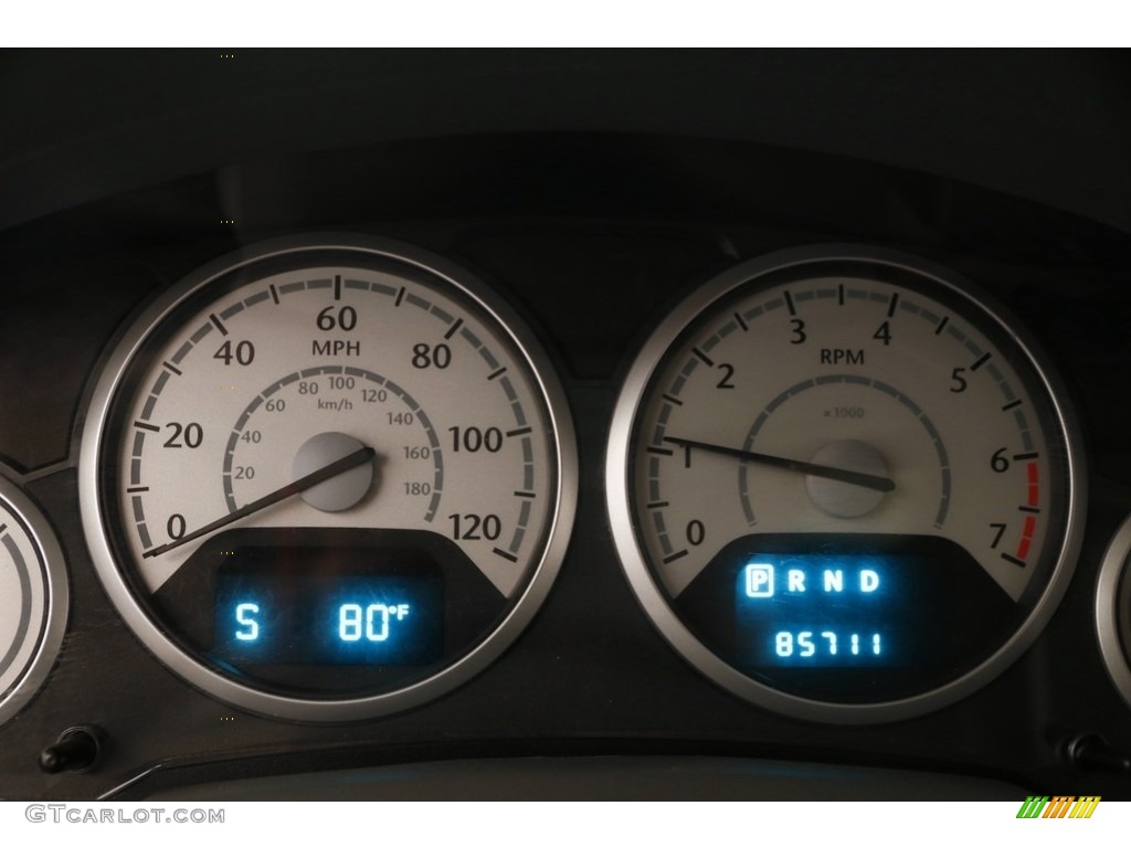 2010 Town & Country Touring - Inferno Red Crystal Pearl / Medium Slate Gray/Light Shale photo #11
