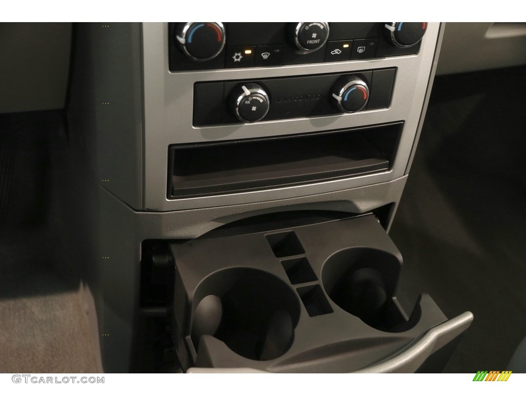 2010 Town & Country Touring - Inferno Red Crystal Pearl / Medium Slate Gray/Light Shale photo #20