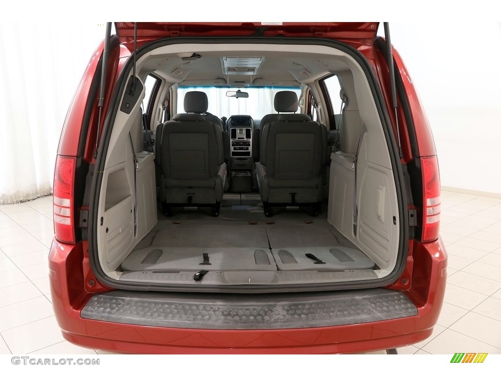 2010 Town & Country Touring - Inferno Red Crystal Pearl / Medium Slate Gray/Light Shale photo #36