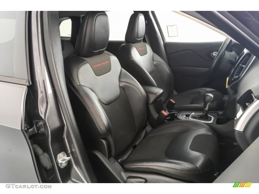 2016 Cherokee Trailhawk 4x4 - Granite Crystal Metallic / Black photo #6