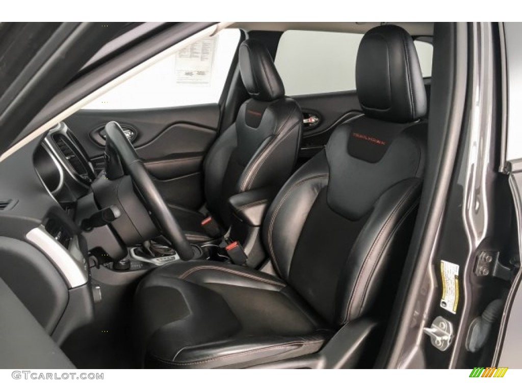 2016 Cherokee Trailhawk 4x4 - Granite Crystal Metallic / Black photo #15