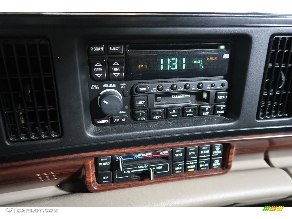 1999 LeSabre Custom Sedan - Emerald Green Pearl / Taupe photo #16