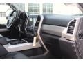 Ingot Silver - F350 Super Duty XLT Crew Cab 4x4 Photo No. 31