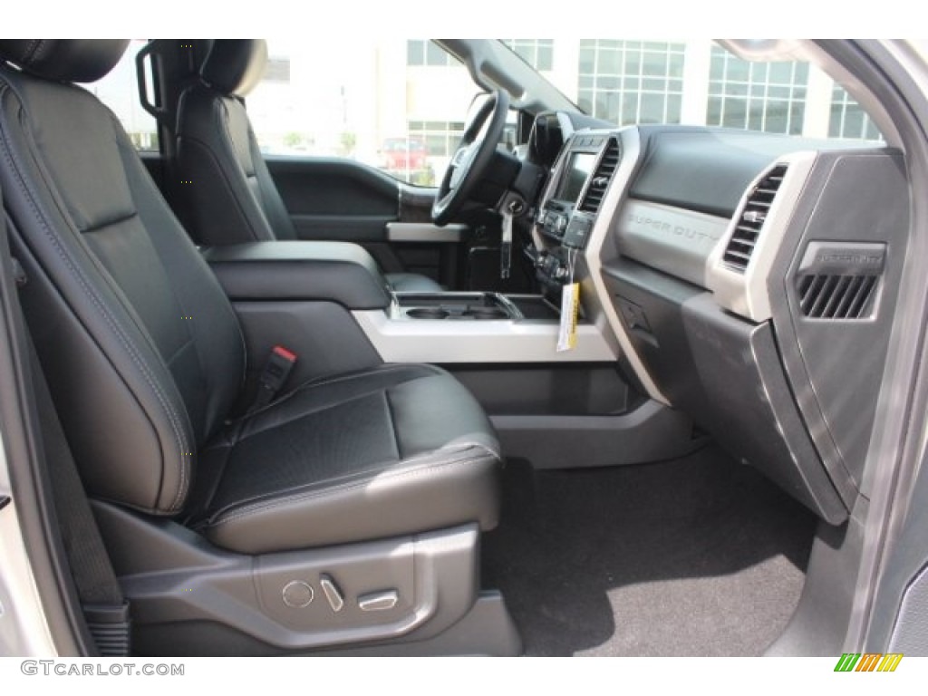 2019 F350 Super Duty XLT Crew Cab 4x4 - Ingot Silver / Black photo #32