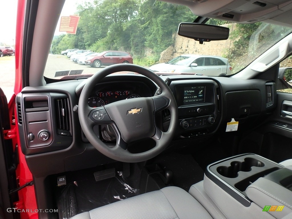 2018 Silverado 1500 Custom Crew Cab 4x4 - Red Hot / Dark Ash/Jet Black photo #13