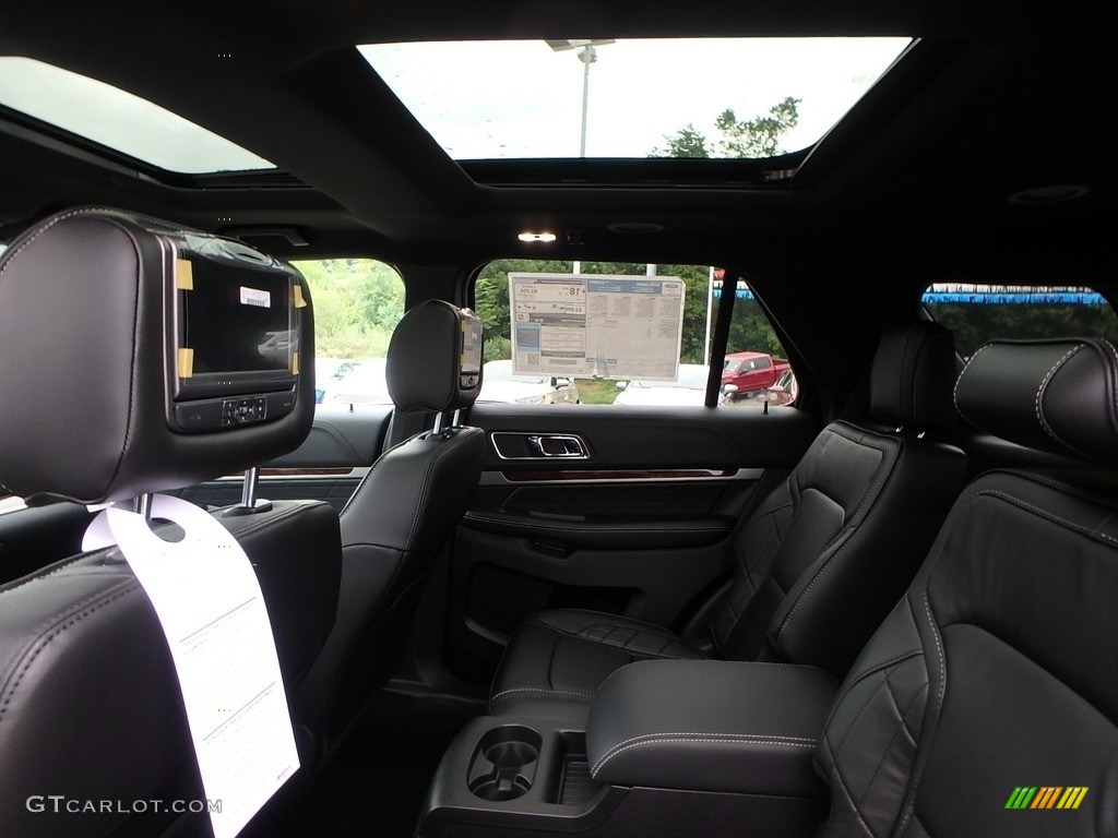 2018 Explorer Platinum 4WD - Ruby Red / Ebony Black photo #11