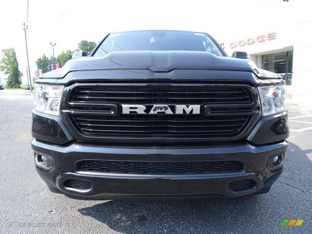 2019 1500 Big Horn Quad Cab - Diamond Black Crystal Pearl / Black photo #2