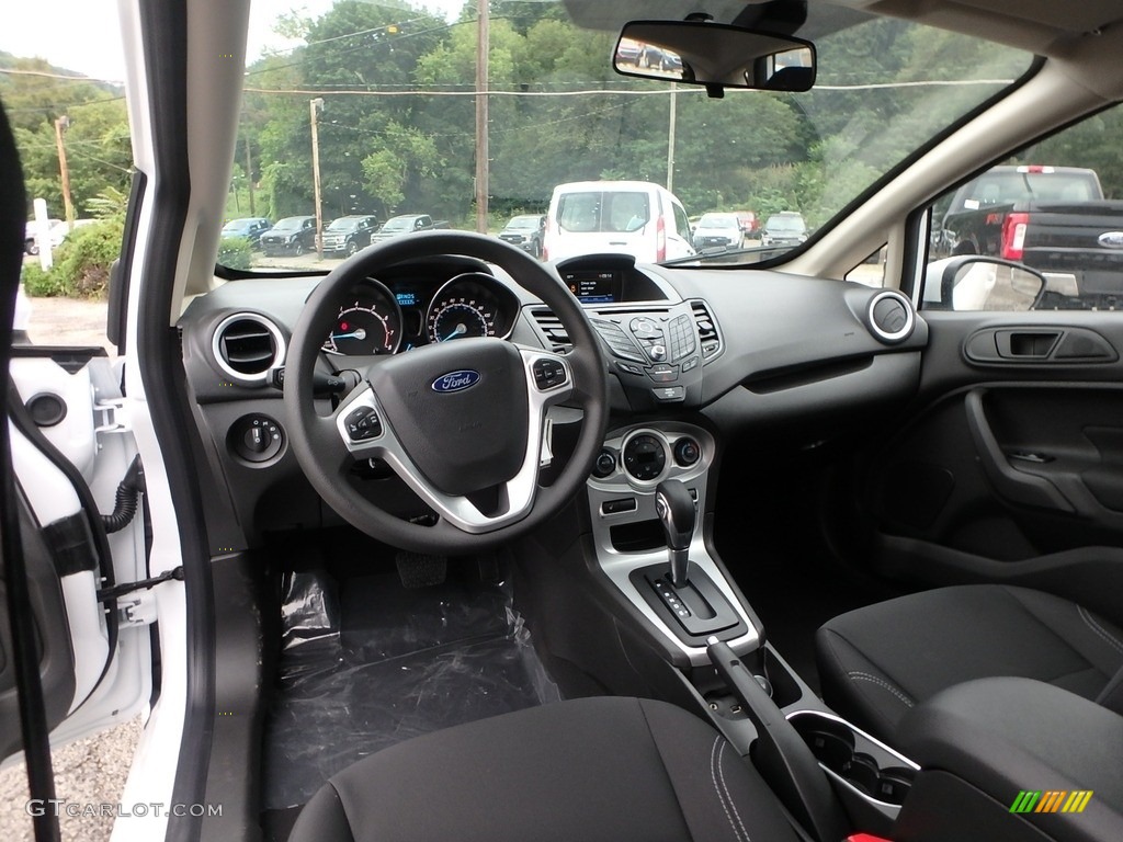 Charcoal Black Interior 2018 Ford Fiesta SE Hatchback Photo #128832881