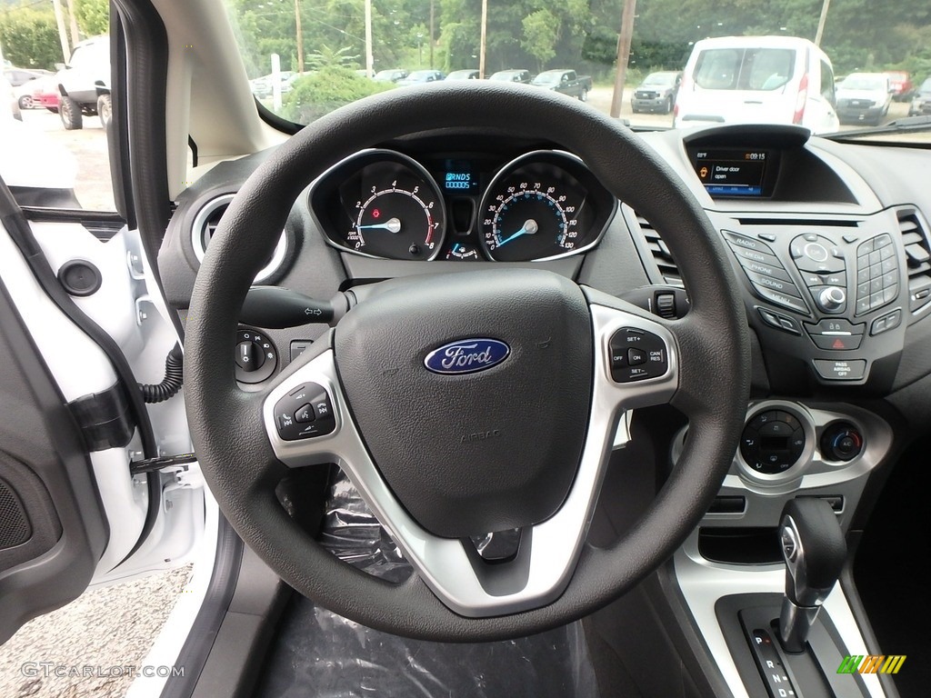 2018 Ford Fiesta SE Hatchback Steering Wheel Photos