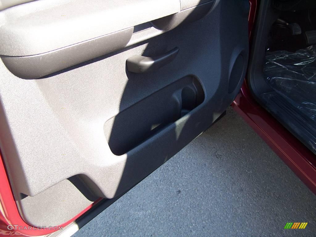 2009 Silverado 2500HD LT Regular Cab 4x4 - Deep Ruby Metallic / Ebony photo #42