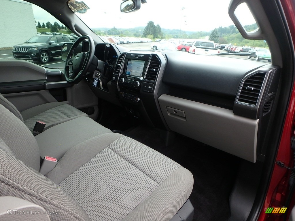 2017 F150 XLT SuperCab 4x4 - Ruby Red / Earth Gray photo #6