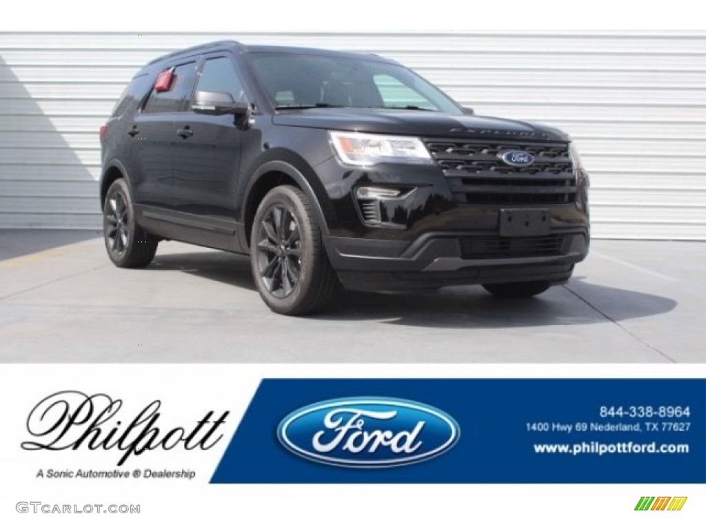 Shadow Black Ford Explorer