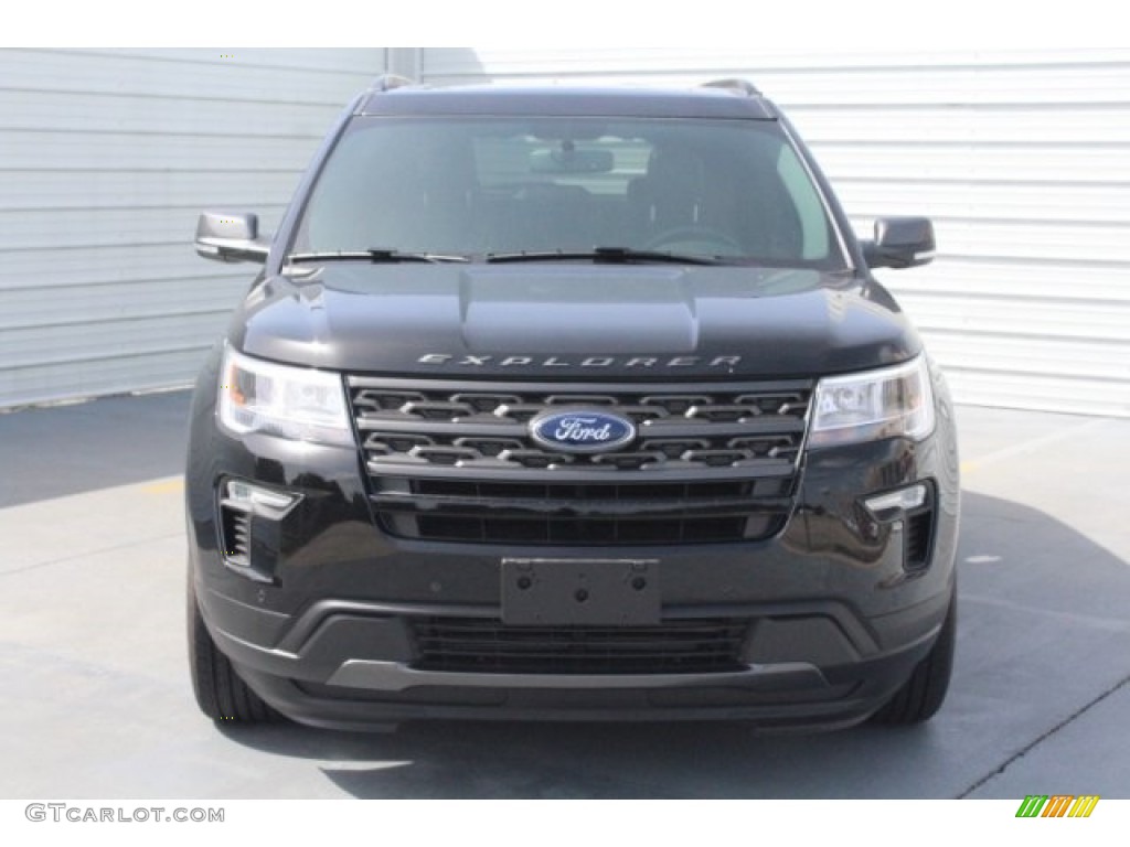 2018 Explorer XLT - Shadow Black / Ebony Black photo #2