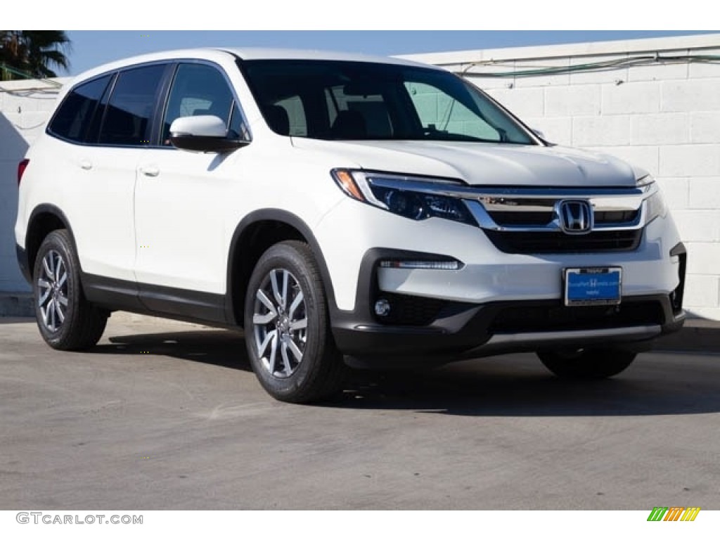 White Diamond Pearl 2019 Honda Pilot EX Exterior Photo #128837967