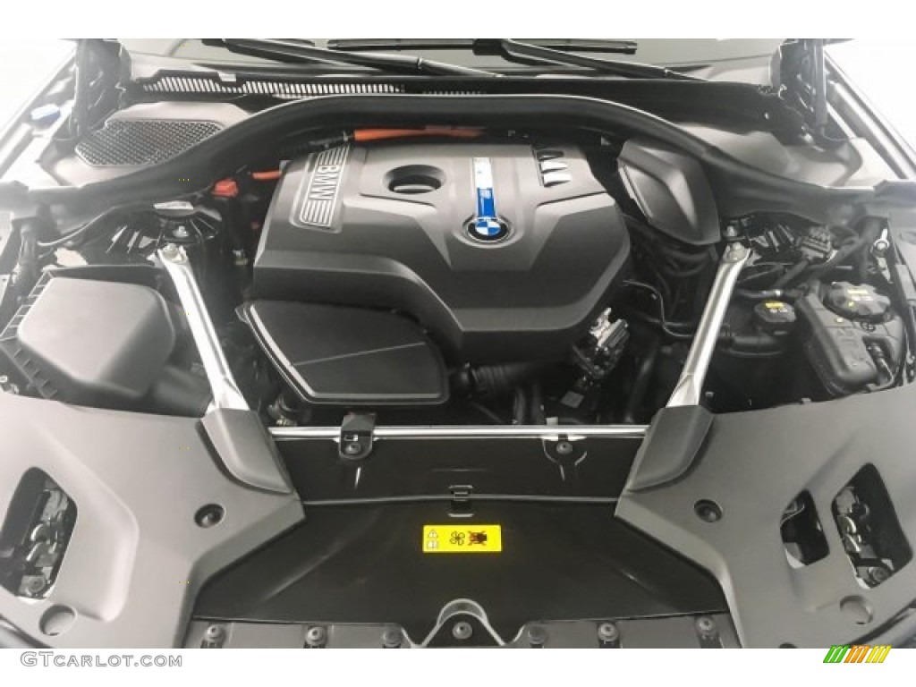 2018 5 Series 530e iPerfomance Sedan - Black Sapphire Metallic / Black photo #8