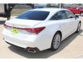 2019 Wind Chill Pearl Toyota Avalon Limited  photo #8