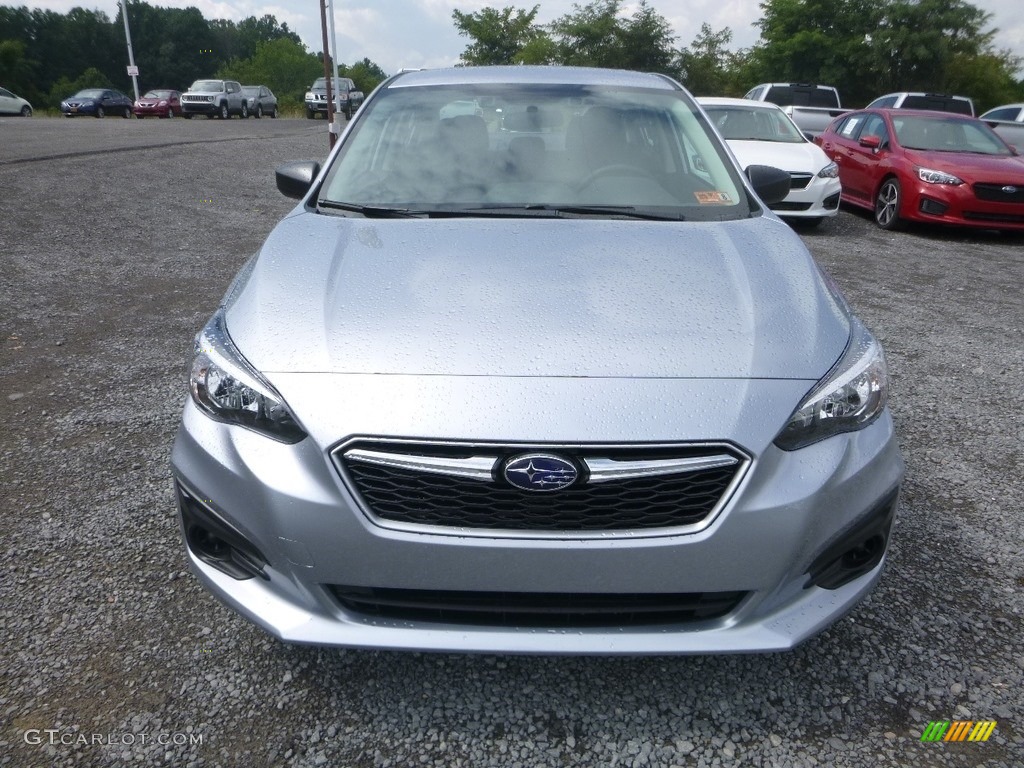 2019 Impreza 2.0i 4-Door - Ice Silver Metallic / Black photo #9