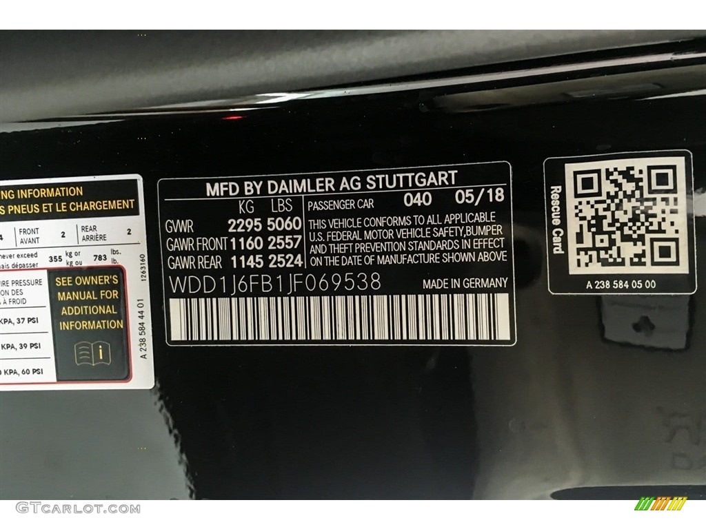 2018 E 400 Coupe - Black / Black photo #11