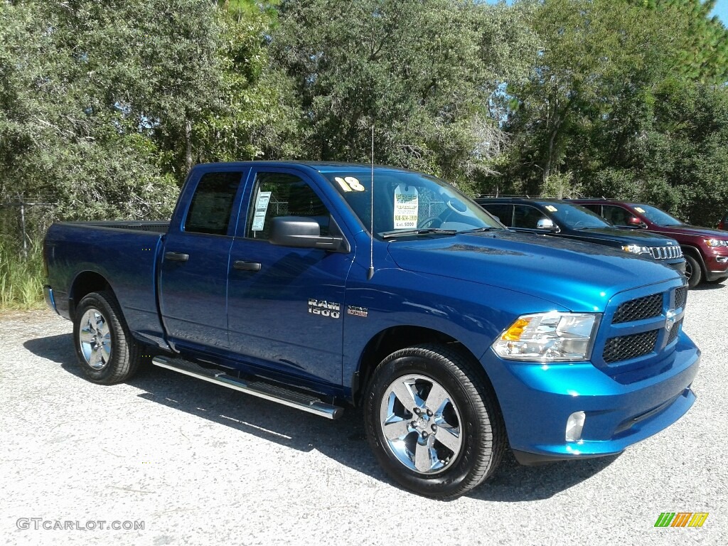 2018 1500 Express Quad Cab 4x4 - Blue Streak Pearl / Black/Diesel Gray photo #7