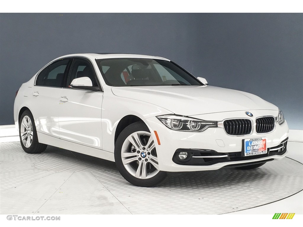 2018 3 Series 330i Sedan - Alpine White / Black photo #12
