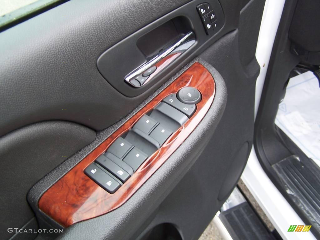 2009 Silverado 2500HD LTZ Crew Cab 4x4 - Summit White / Ebony photo #46