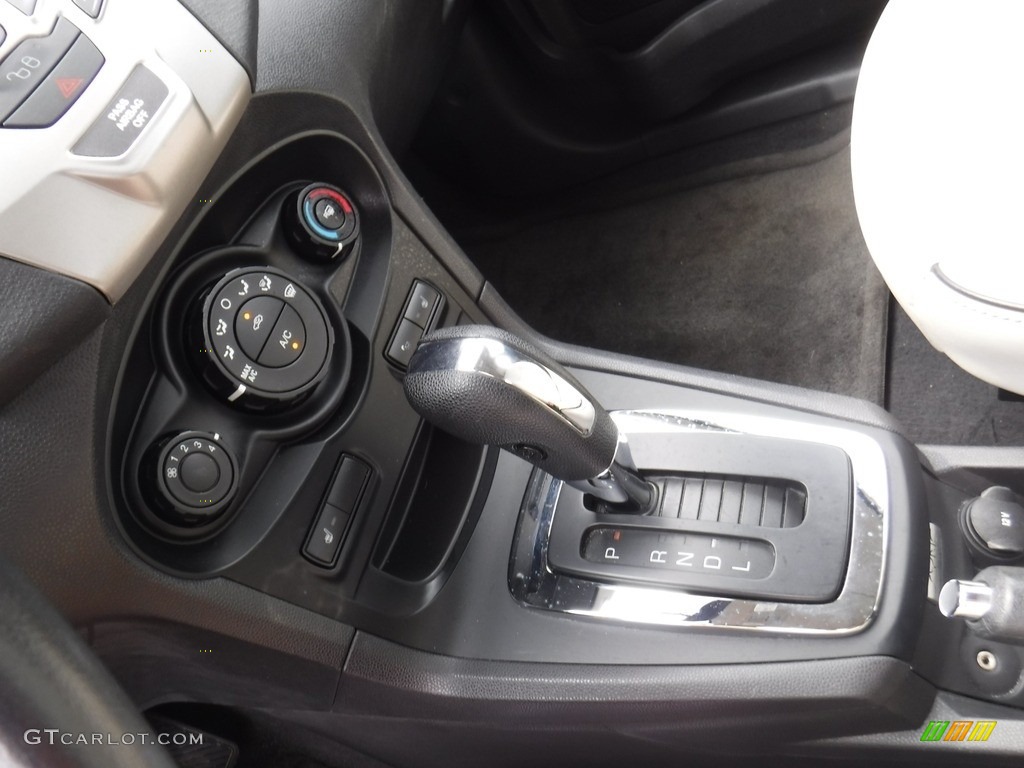 2011 Fiesta SES Hatchback - Yellow Blaze Metallic Tri-Coat / Cashmere/Charcoal Black Leather photo #18
