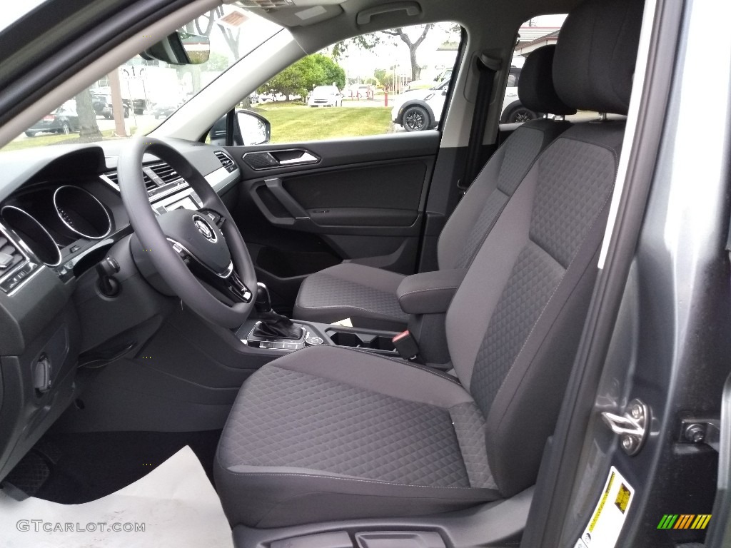 2018 Volkswagen Tiguan S 4MOTION Interior Color Photos