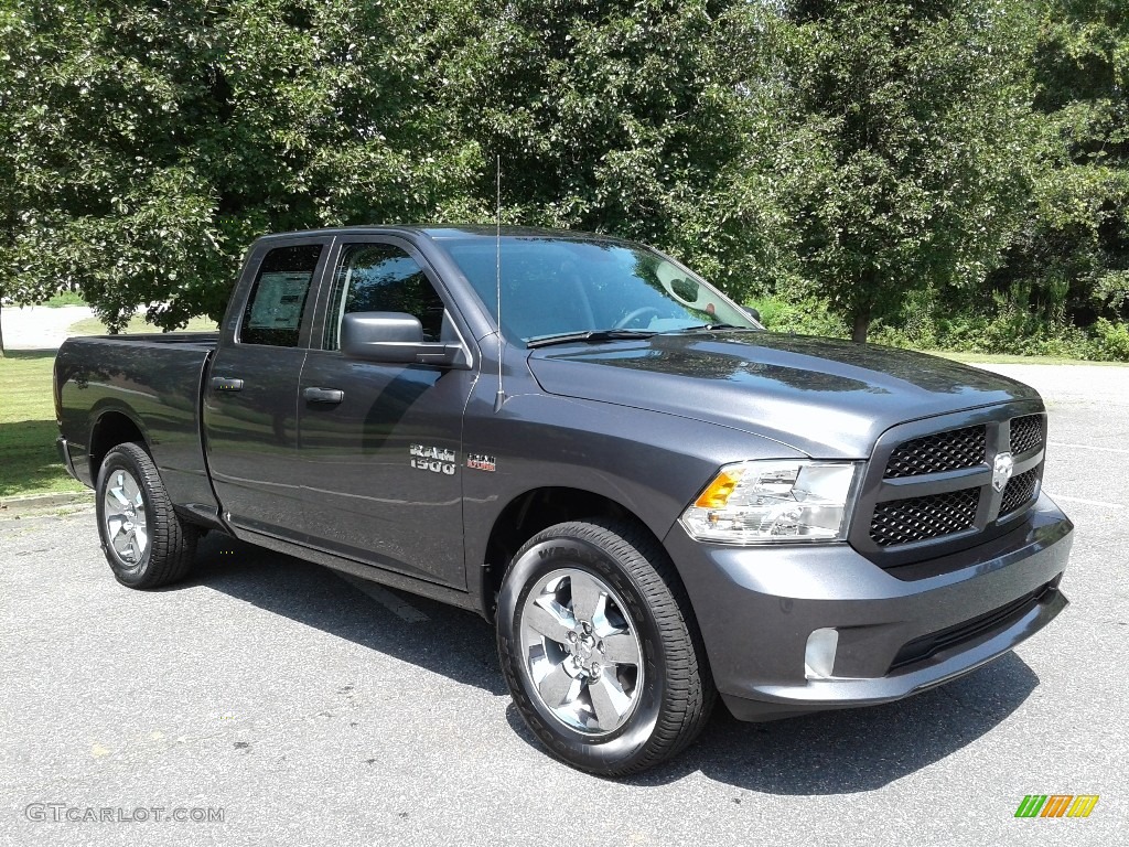 2018 1500 Express Quad Cab 4x4 - Granite Crystal Metallic / Black/Diesel Gray photo #4