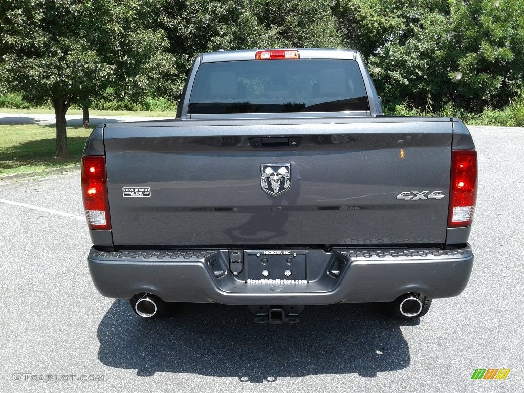 2018 1500 Express Quad Cab 4x4 - Granite Crystal Metallic / Black/Diesel Gray photo #7