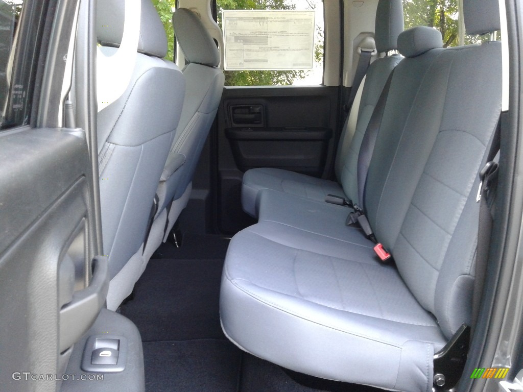 2018 1500 Express Quad Cab 4x4 - Granite Crystal Metallic / Black/Diesel Gray photo #11