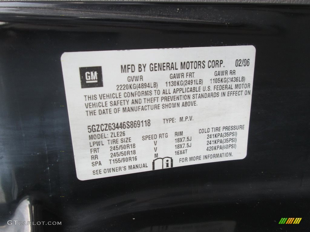 2006 VUE V6 AWD - Black Onyx / Ebony photo #28