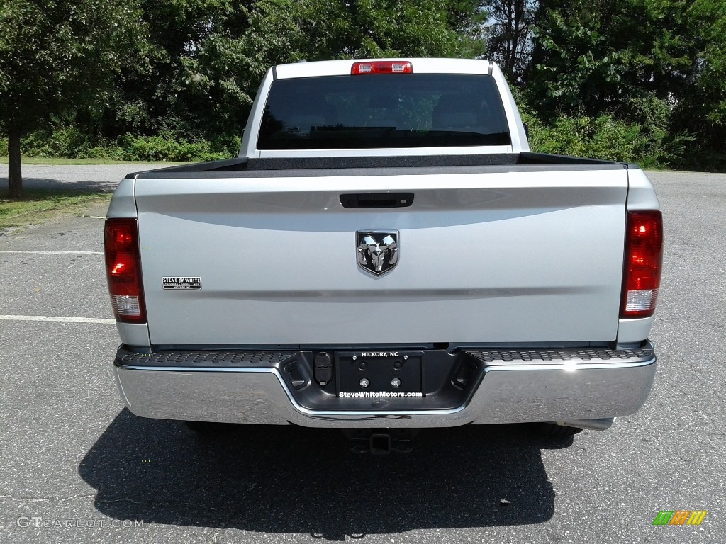 2018 1500 Tradesman Quad Cab - Bright Silver Metallic / Black/Diesel Gray photo #7