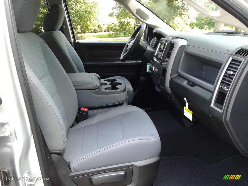 2018 1500 Tradesman Quad Cab - Bright Silver Metallic / Black/Diesel Gray photo #14