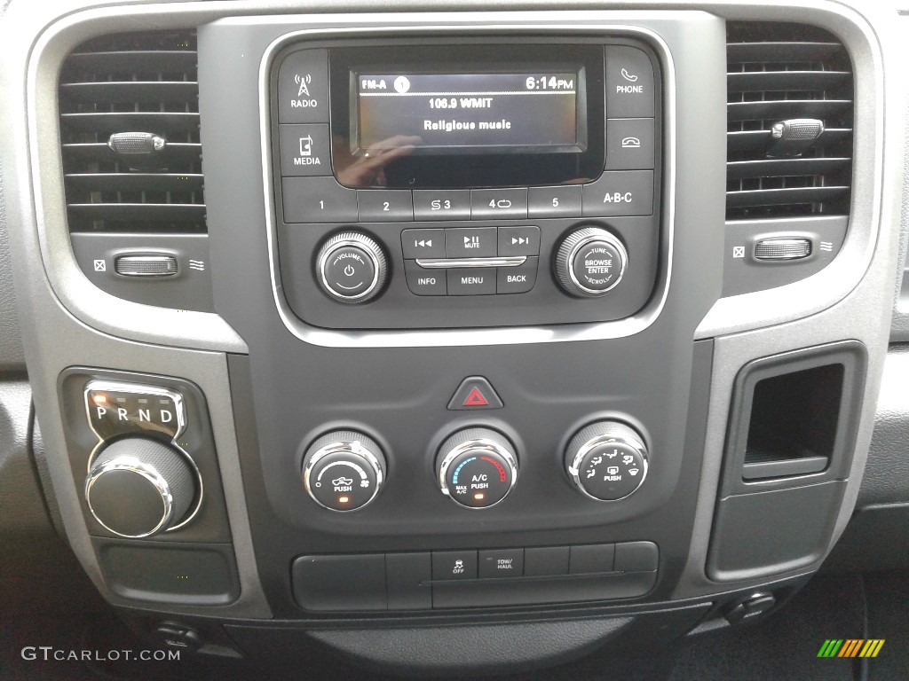 2018 1500 Tradesman Quad Cab - Bright Silver Metallic / Black/Diesel Gray photo #18