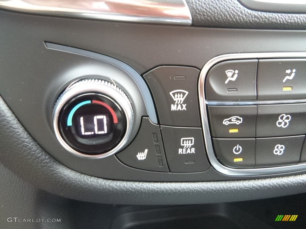 2019 Chevrolet Equinox LT AWD Controls Photo #128882416