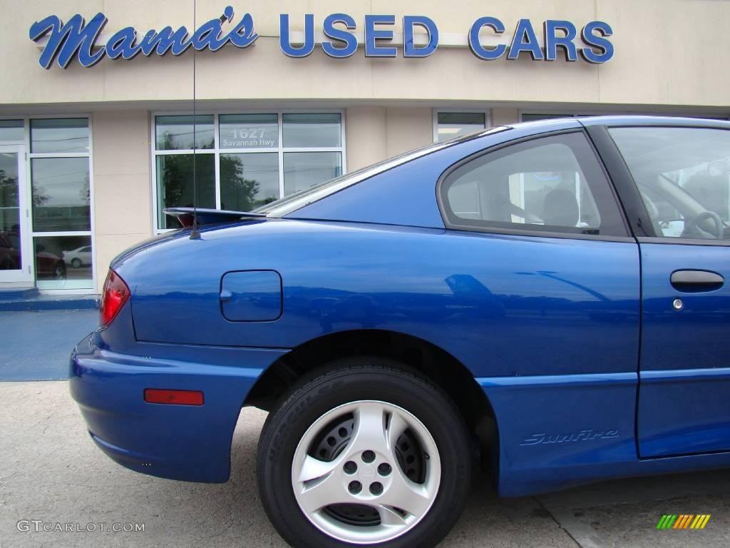 2005 Sunfire Coupe - Electric Blue Metallic / Taupe photo #22