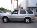 Sierra Silver Metallic 2001 Nissan Pathfinder LE