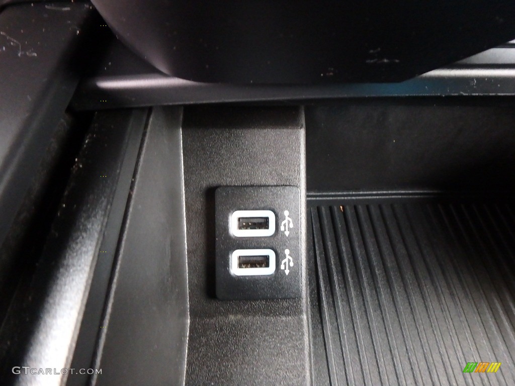 2017 F150 XL SuperCrew 4x4 - Magnetic / Earth Gray photo #19