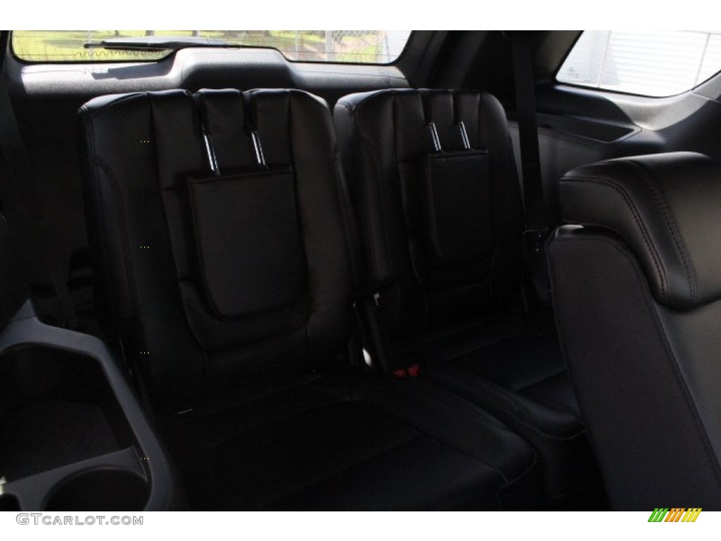 2018 Explorer XLT - Platinum Dune / Ebony Black photo #32