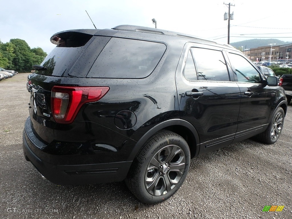 2018 Explorer Platinum 4WD - Shadow Black / Ebony Black photo #2