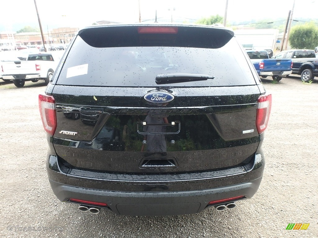 2018 Explorer Platinum 4WD - Shadow Black / Ebony Black photo #3