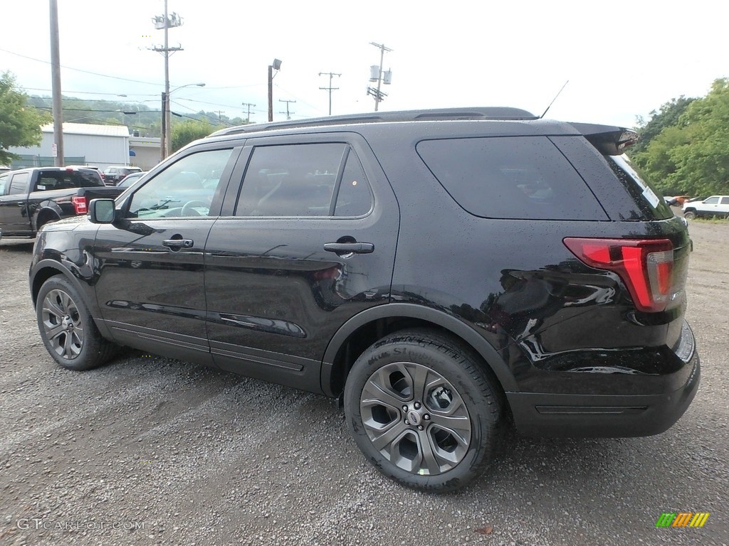 2018 Explorer Platinum 4WD - Shadow Black / Ebony Black photo #4