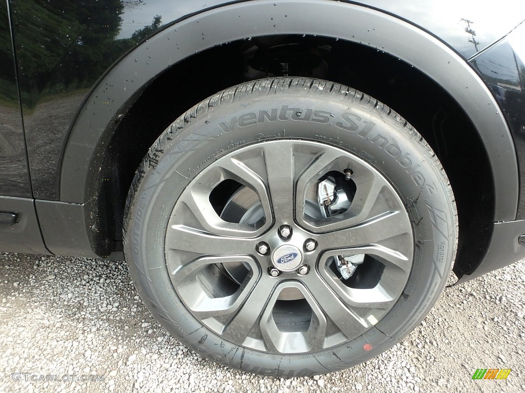 2018 Explorer Platinum 4WD - Shadow Black / Ebony Black photo #9