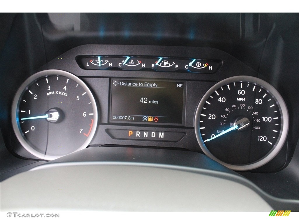 2018 Ford Expedition XLT Gauges Photo #128897791